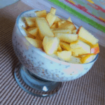 Iogurte Natural Caseiro com Frutas e Chia